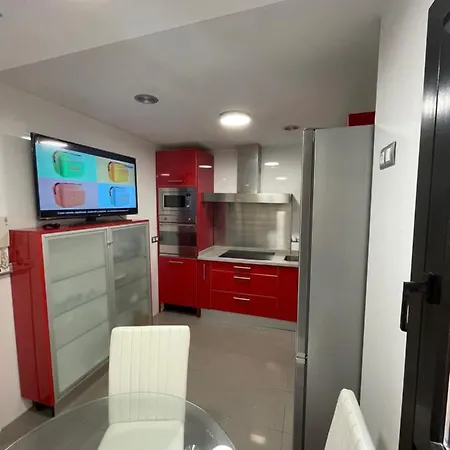 Moderno Apartamento Con Plaza De Garaje En Pleno Centro De Almeria Exterior photo